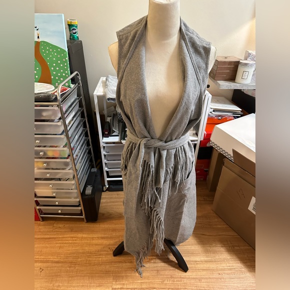 Sleeveless wool wrap Allsaints - Picture 7 of 10